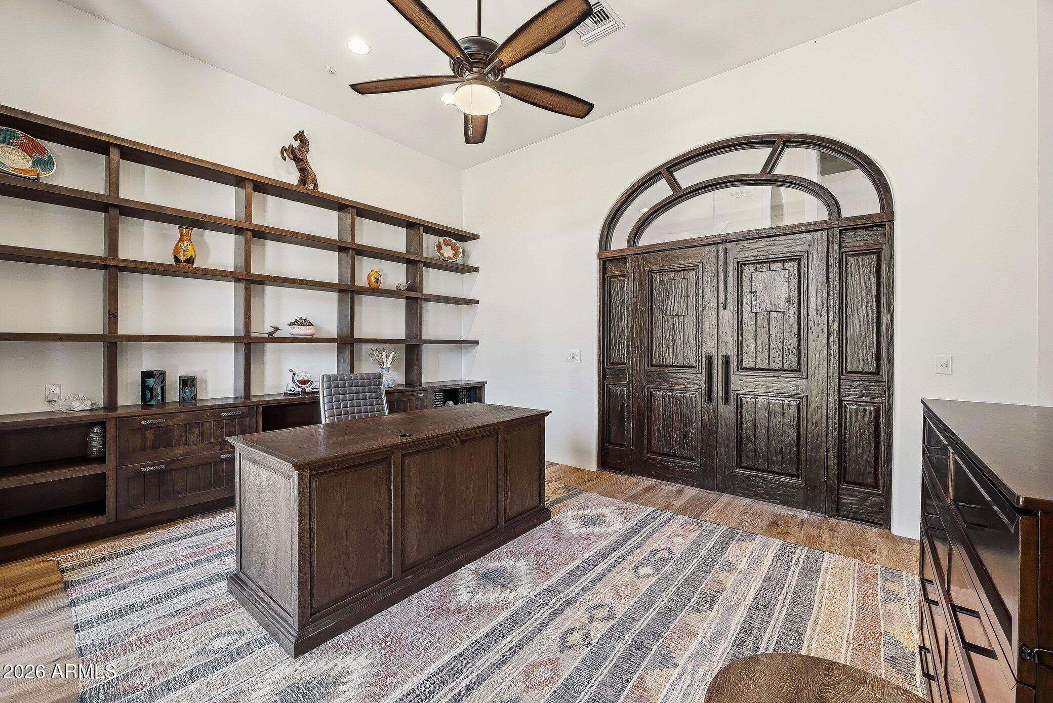 10489 E GREYTHORN Drive