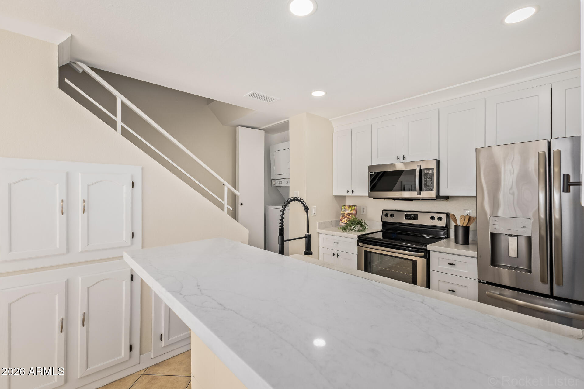 510 N ALMA SCHOOL Road 145