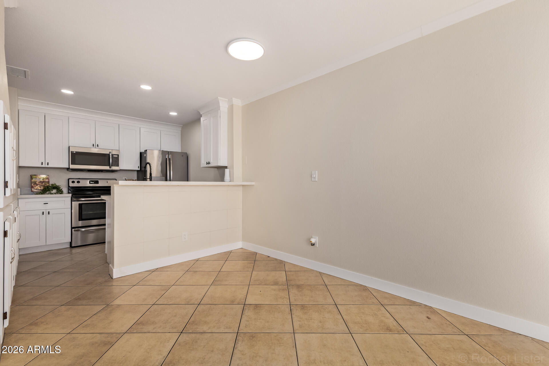 510 N ALMA SCHOOL Road 145