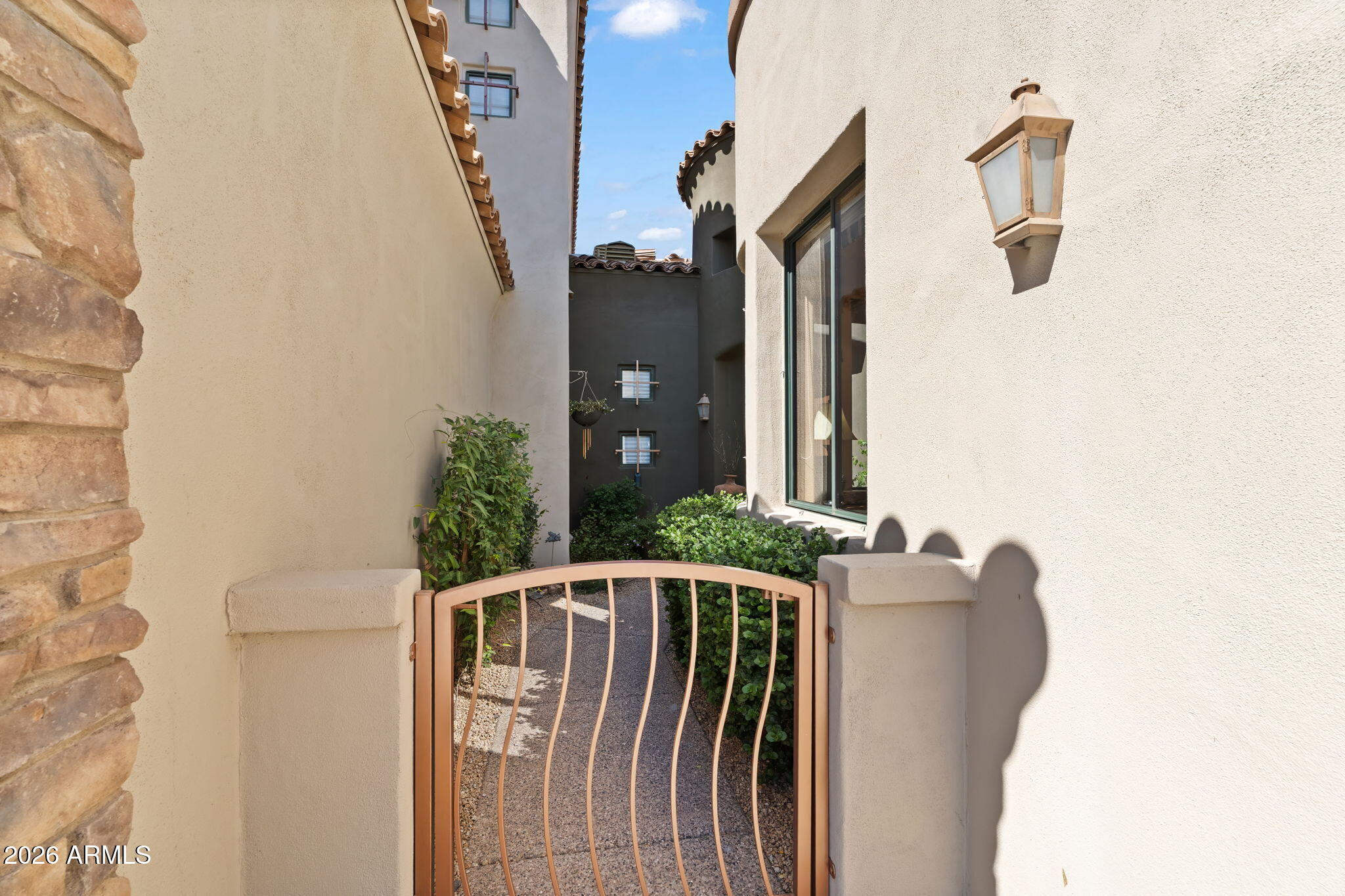 19550 N GRAYHAWK Drive 1141