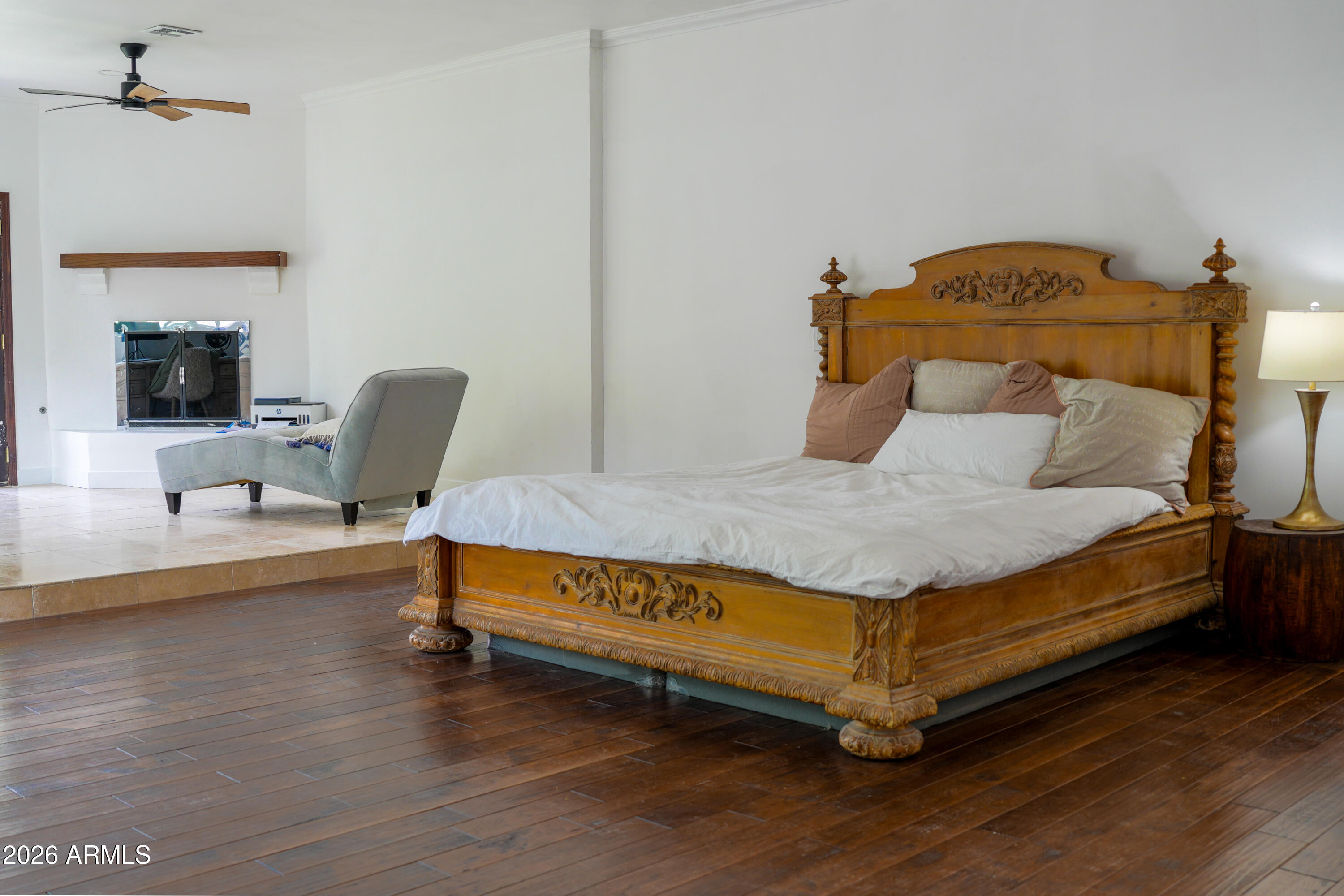 20 E BETHANY HOME Road