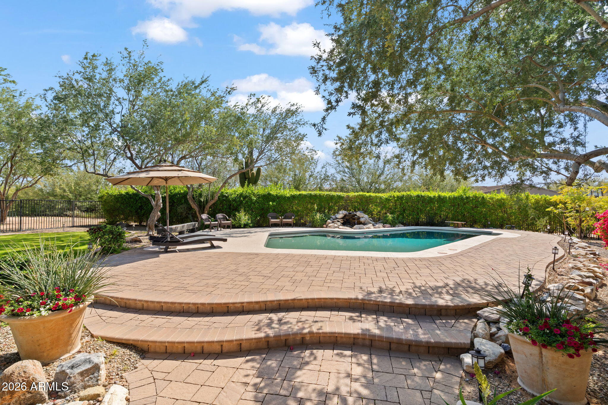 6825 E PINNACLE VISTA Drive