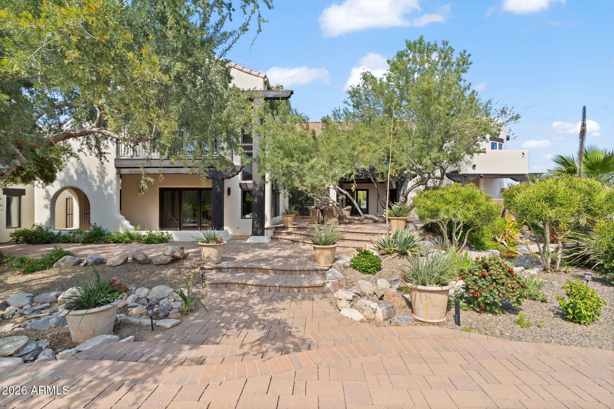 6825 E PINNACLE VISTA Drive