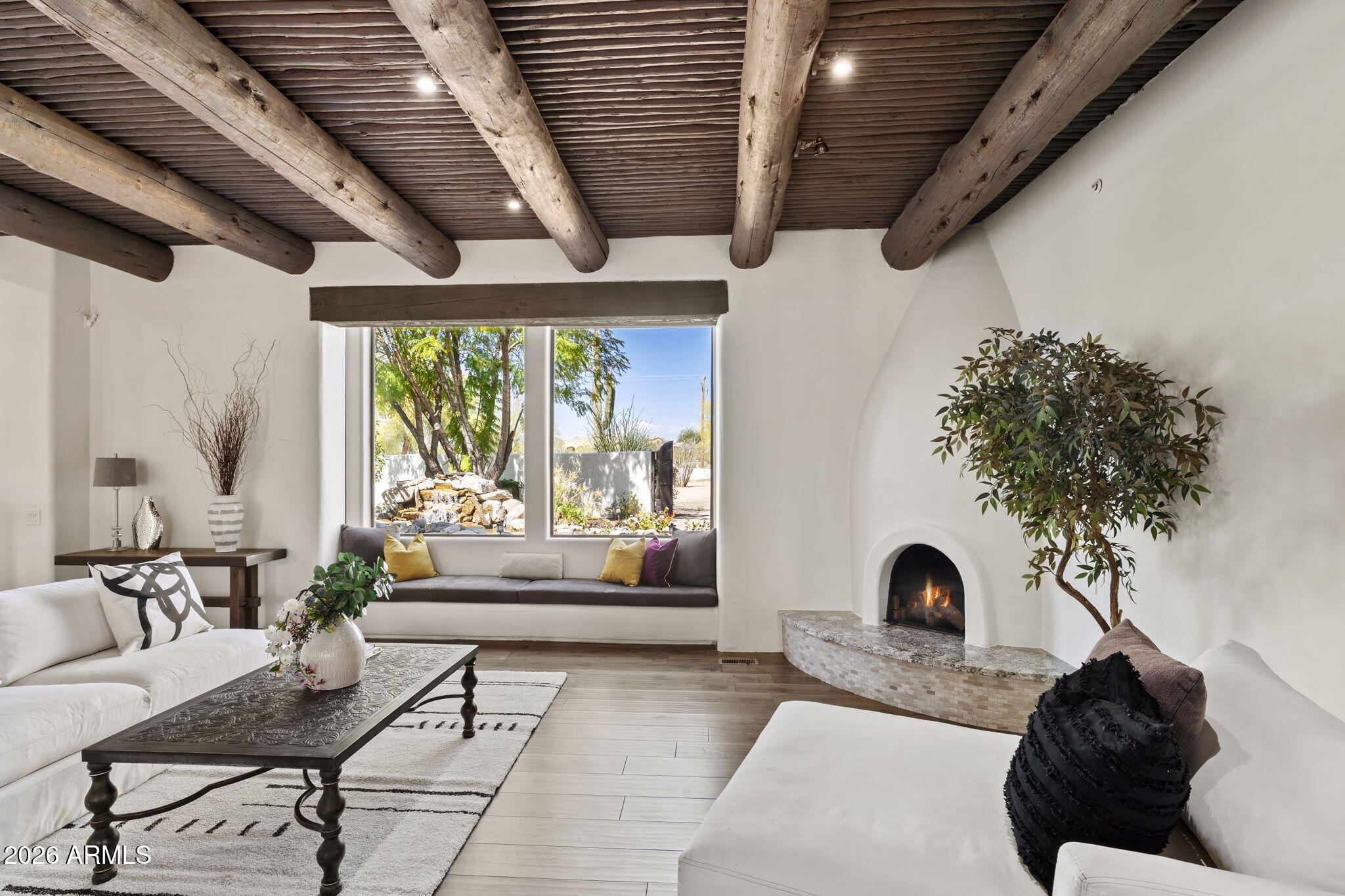 6825 E PINNACLE VISTA Drive