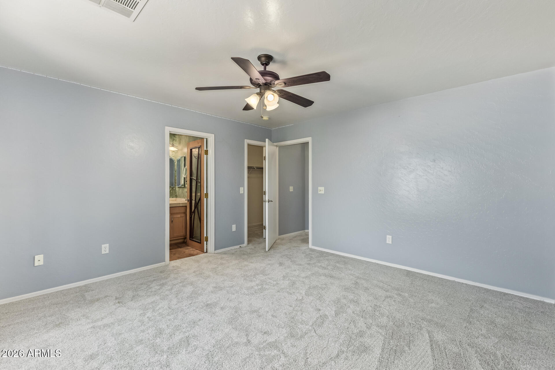 602 E COLT Court