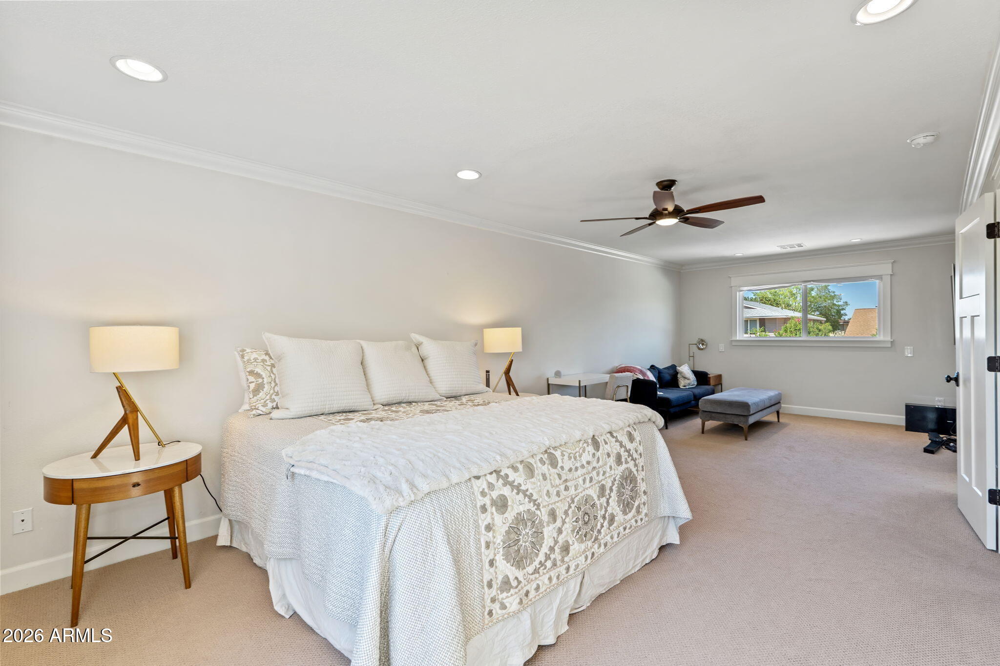 8308 E VALLEY VIEW Road