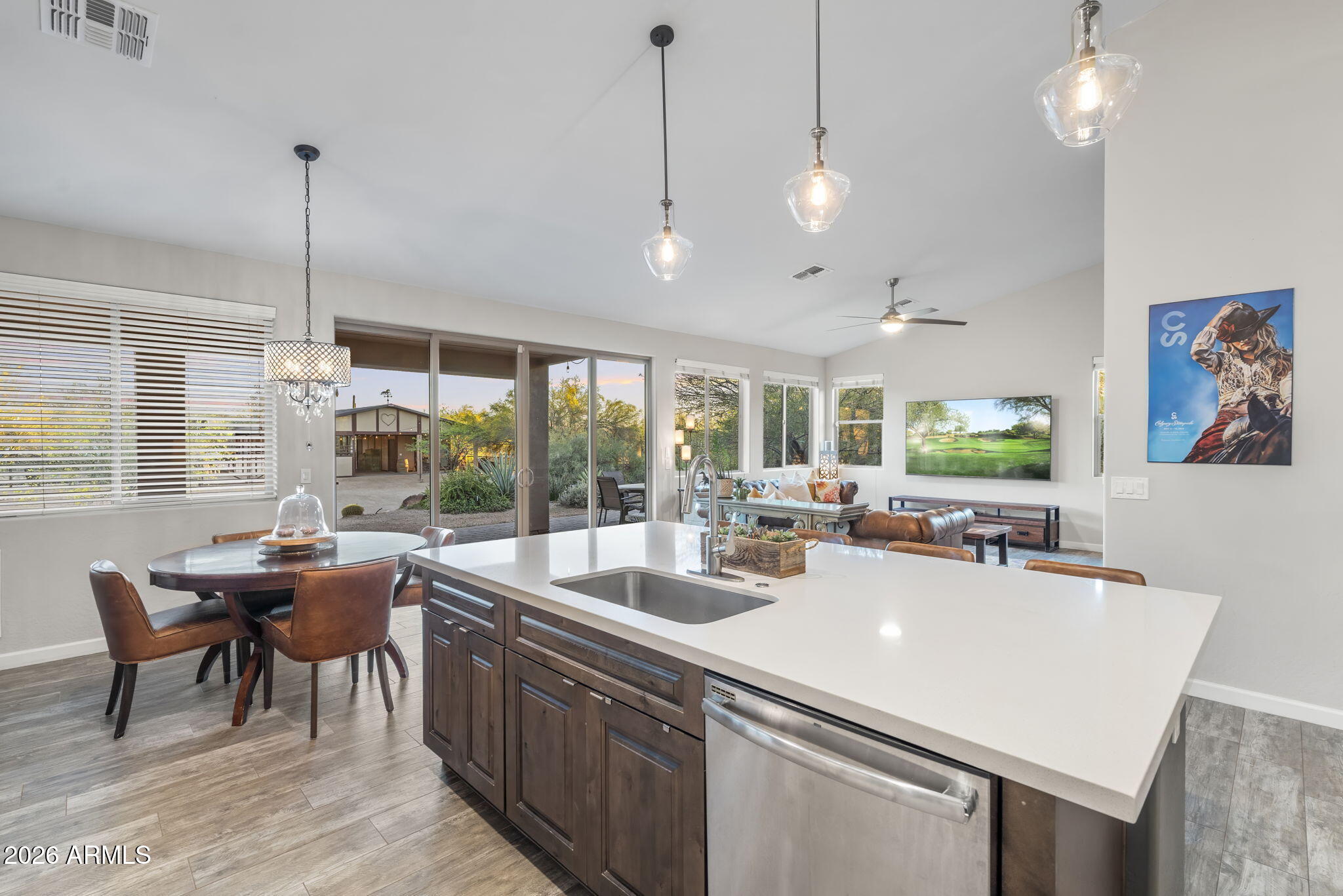 5731 E WINDSTONE Trail