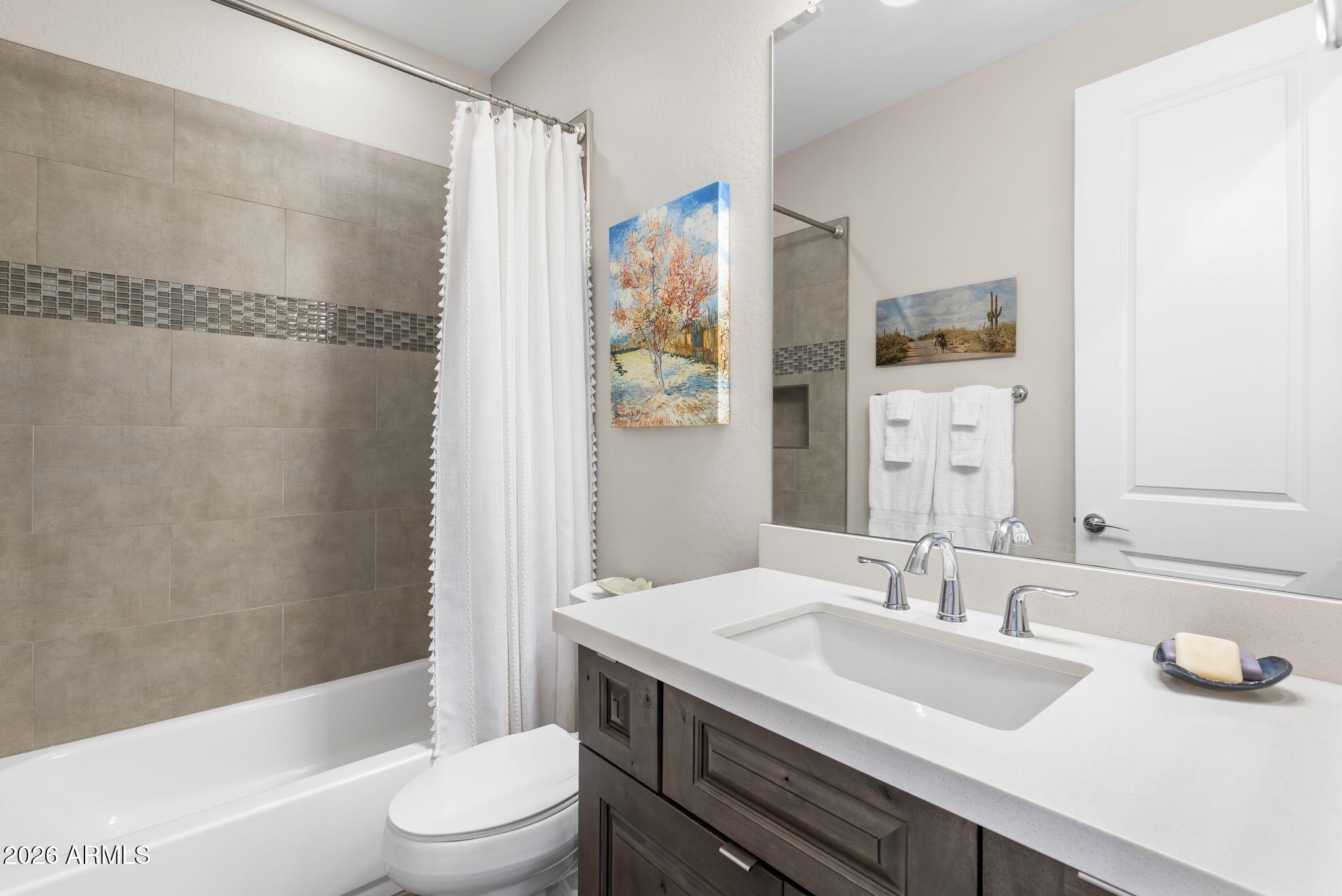 5731 E WINDSTONE Trail