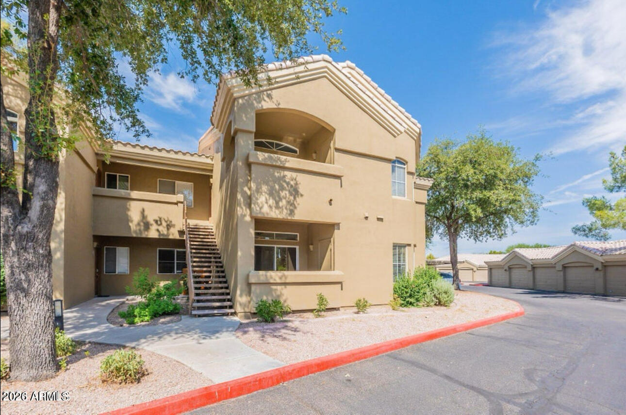 5335 E Shea Boulevard 1042