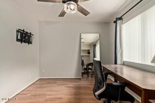 115 W 10TH Street