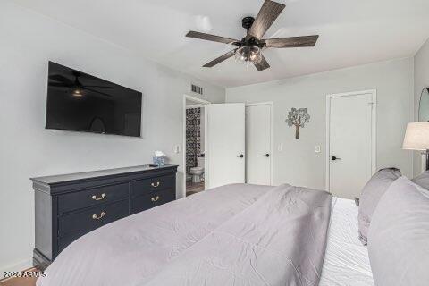115 W 10TH Street