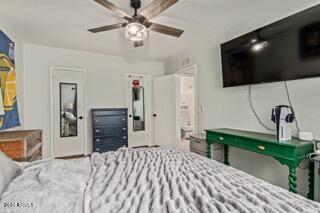 115 W 10TH Street