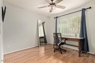 115 W 10TH Street