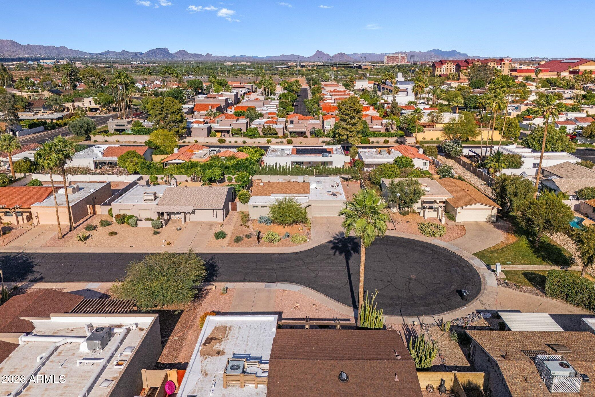 7513 N VIA DE MANANA