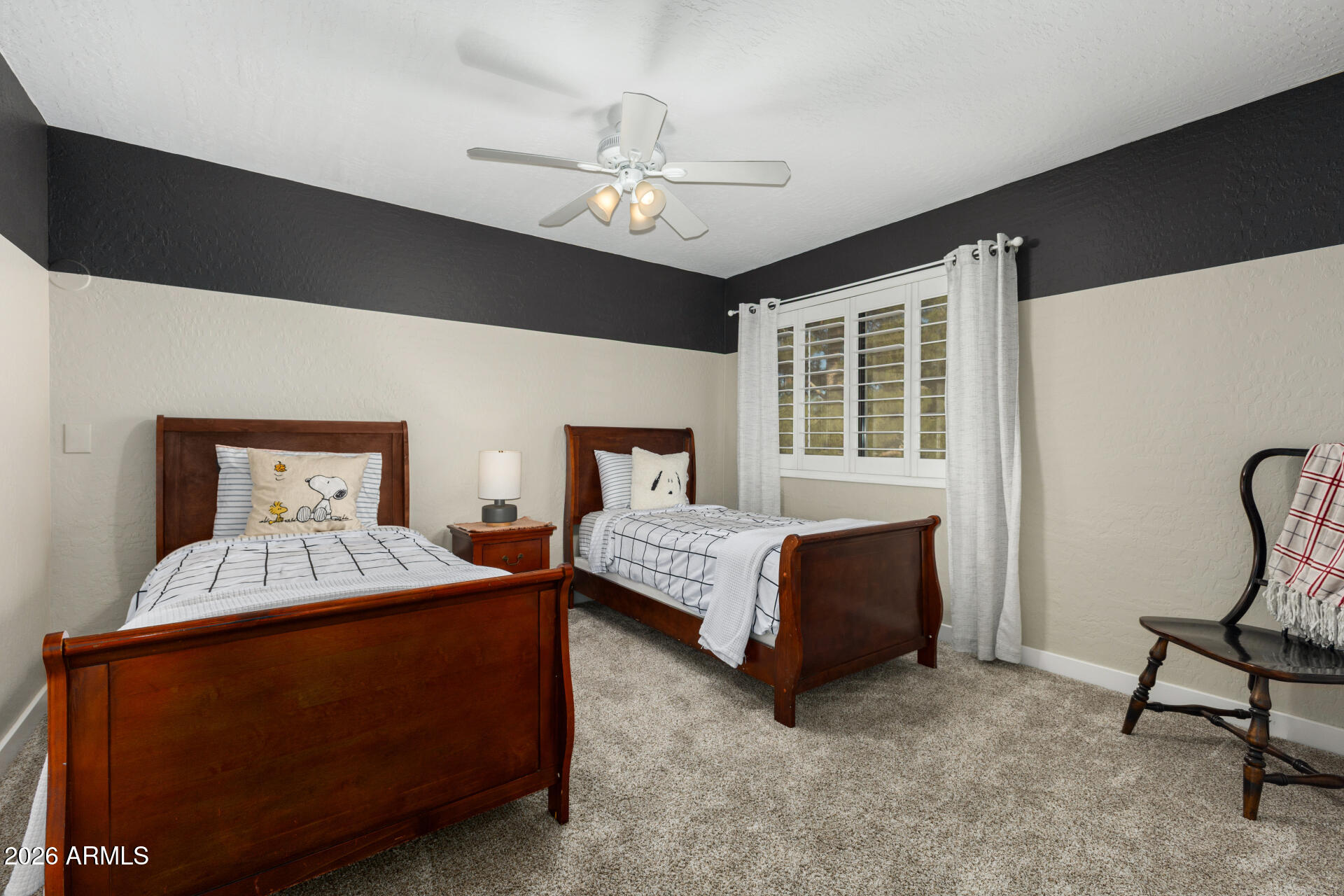 3201 S HORIZON Place