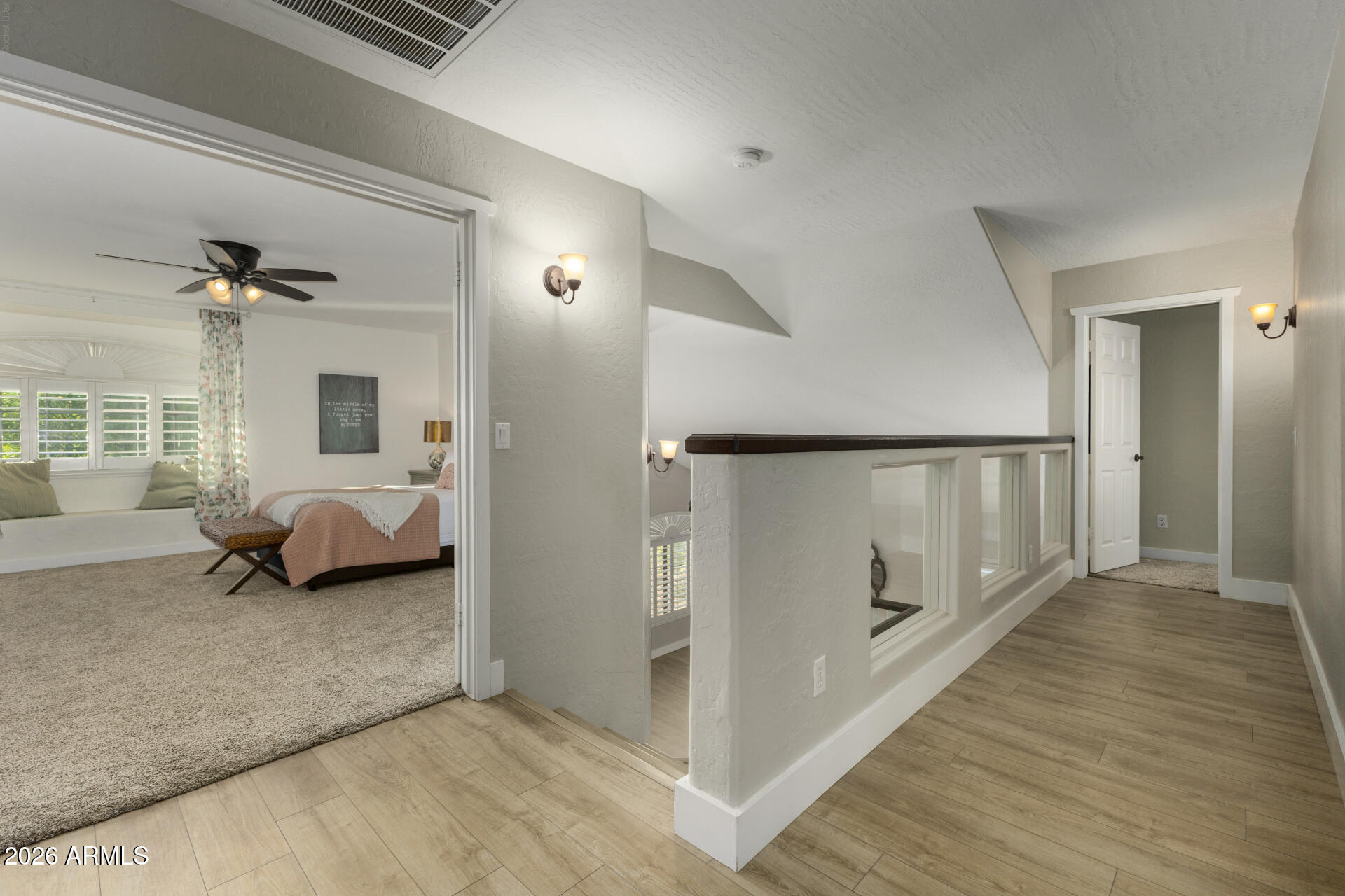 3201 S HORIZON Place