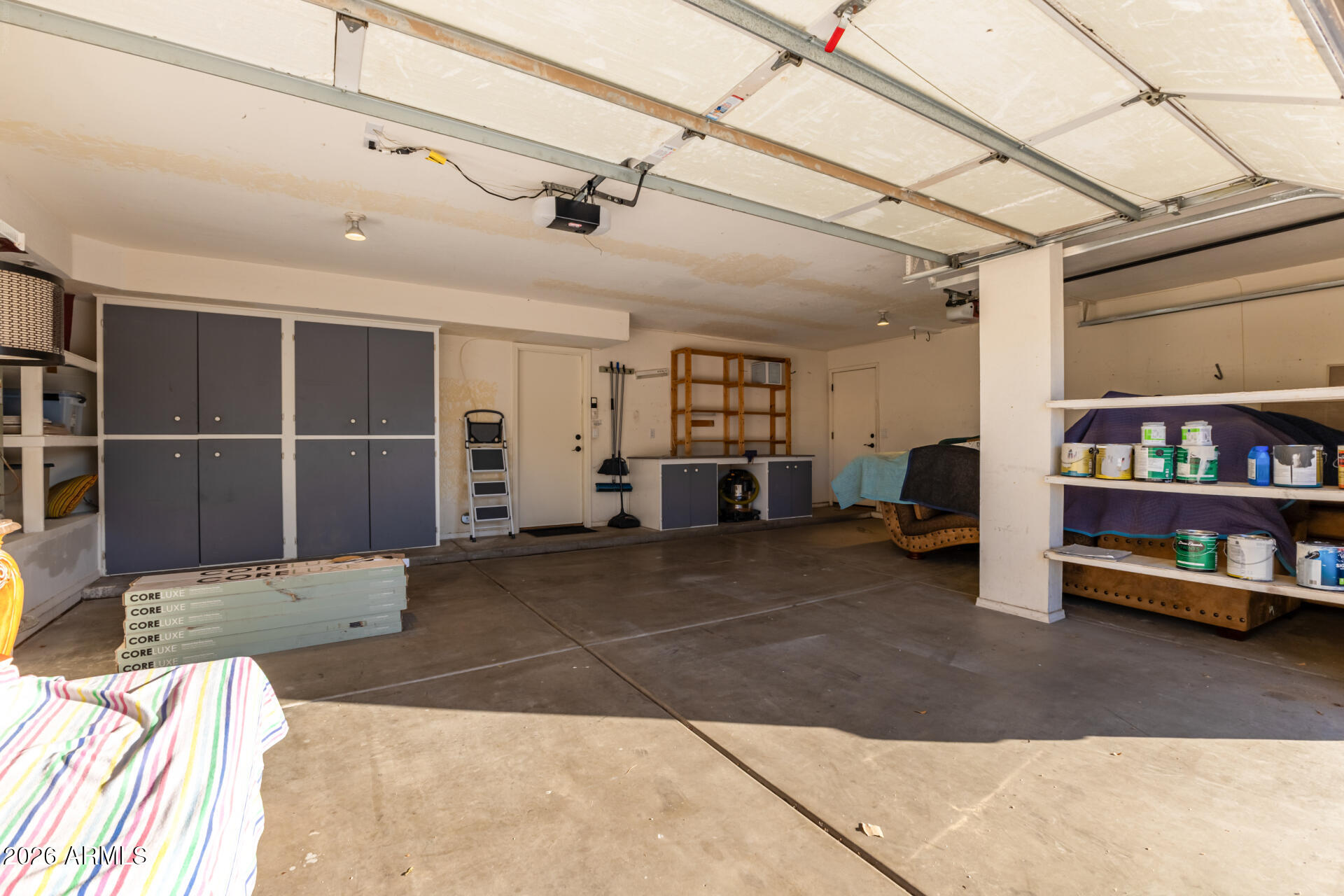 3201 S HORIZON Place