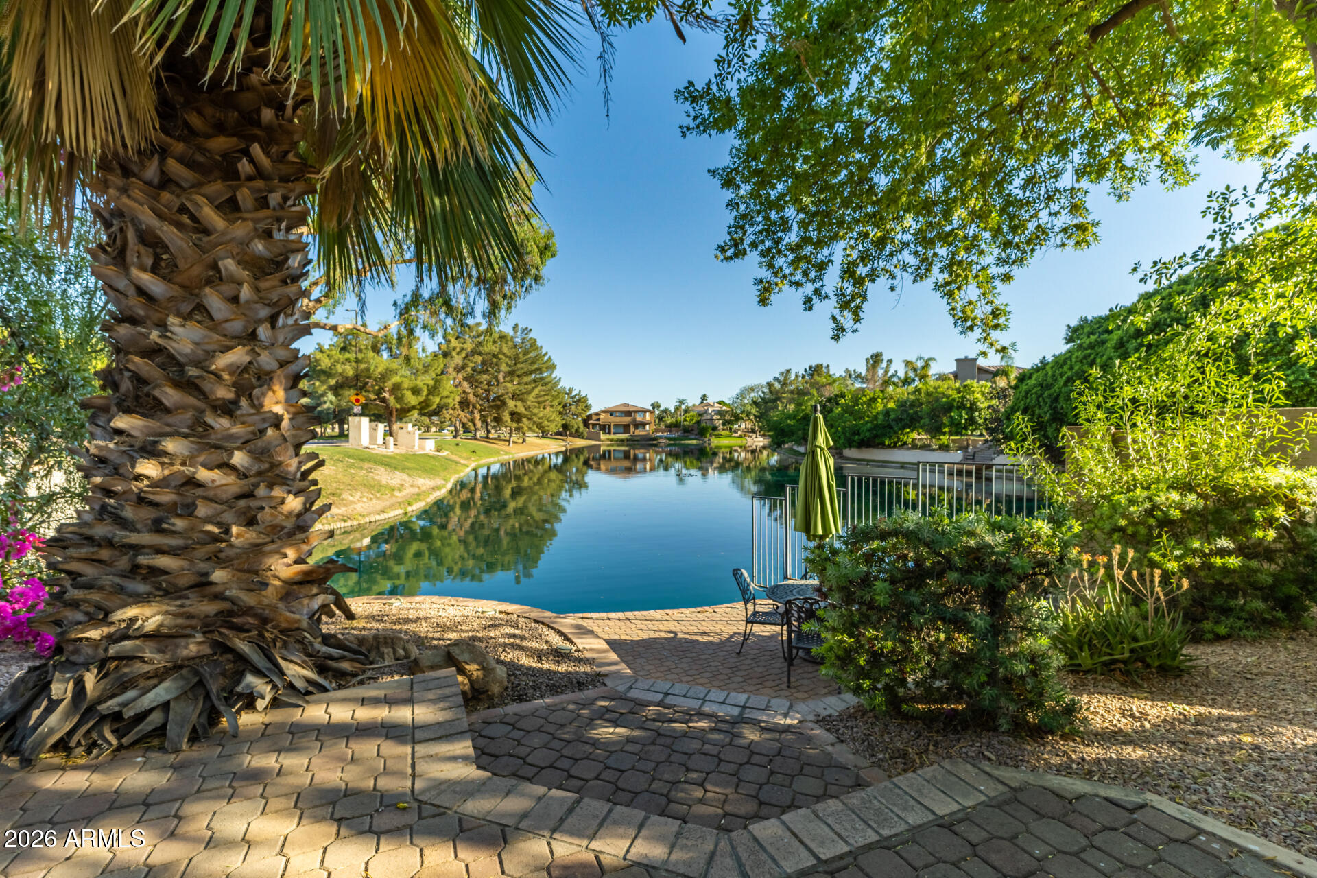 3201 S HORIZON Place