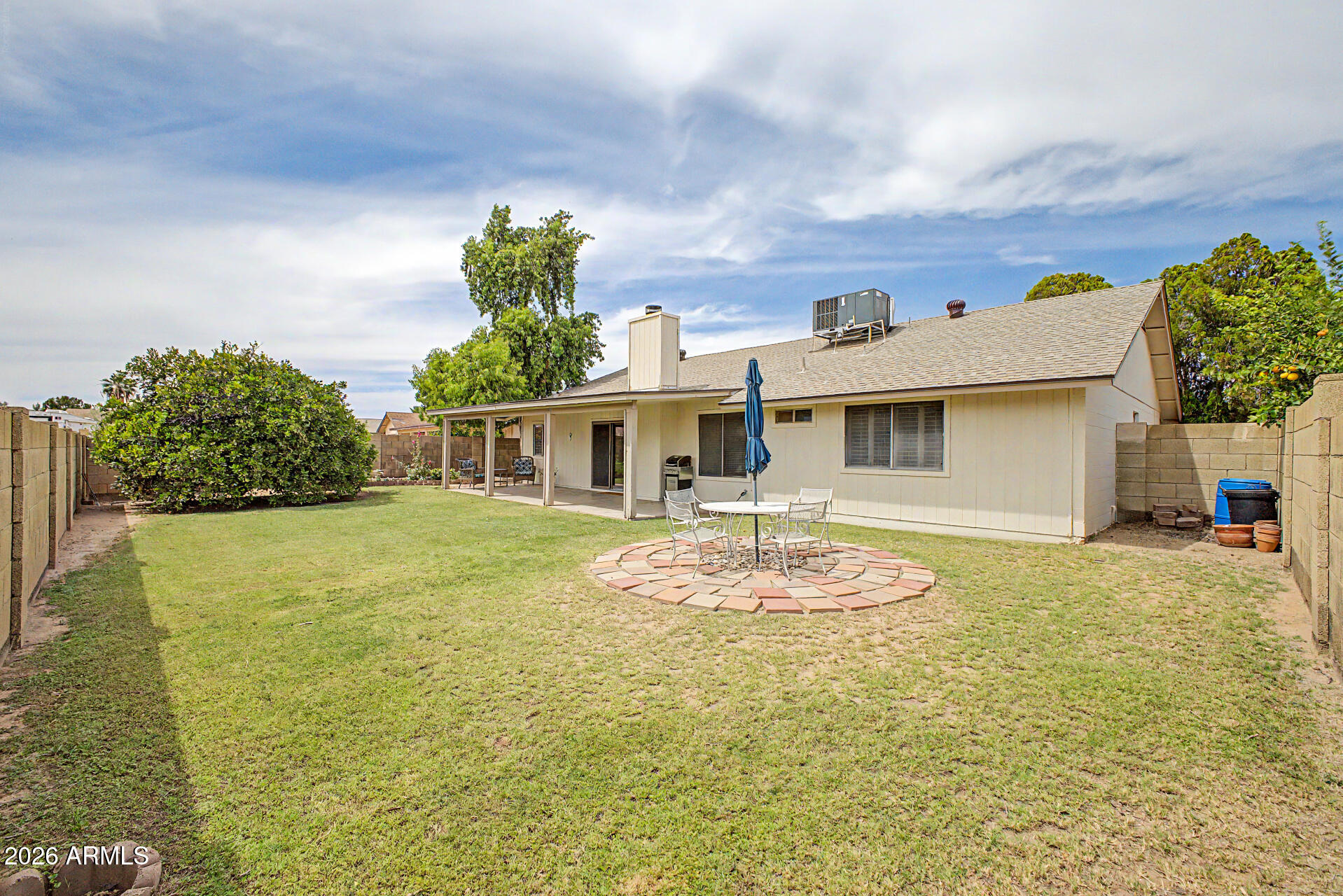 1327 W STOTTLER Drive