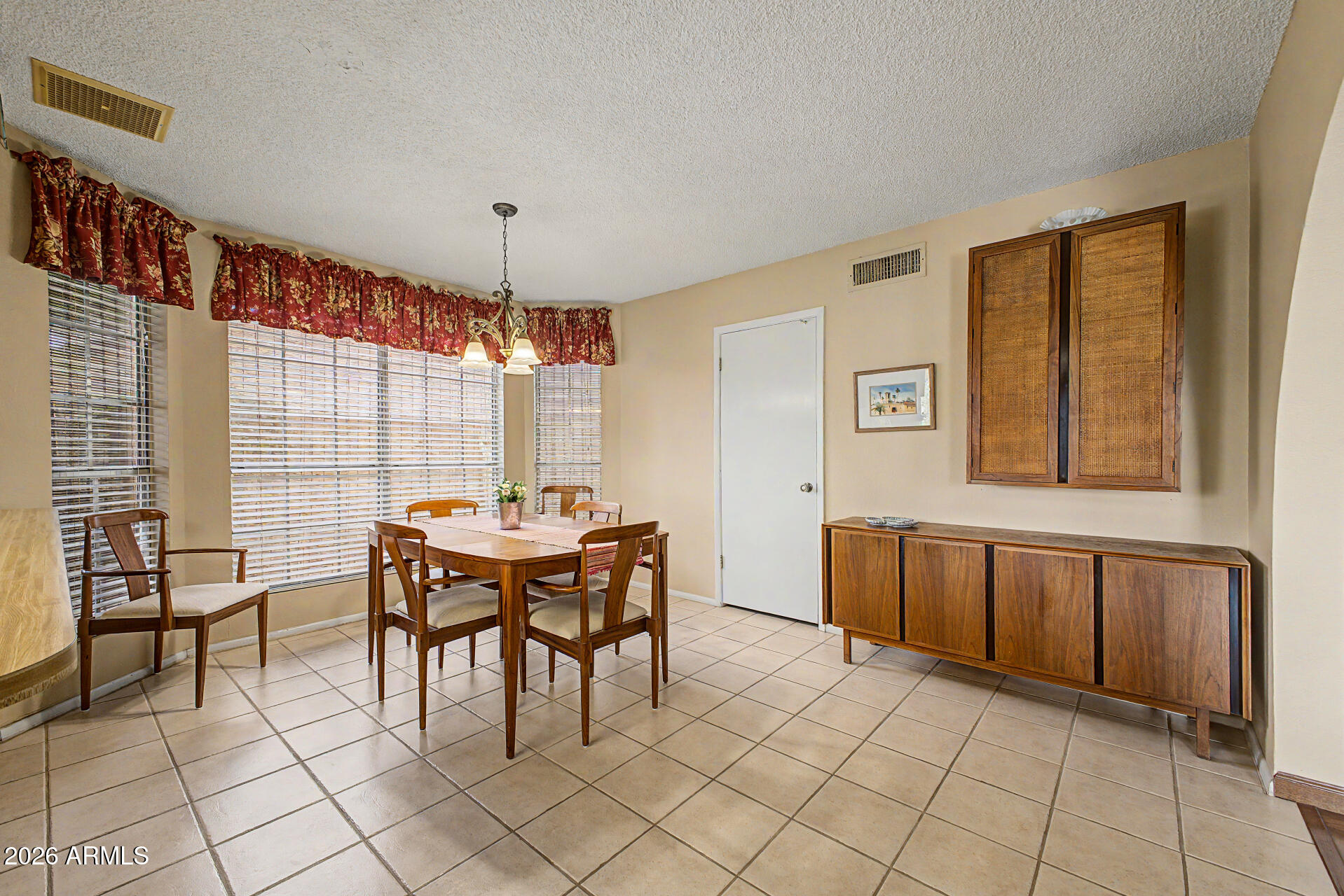 1327 W STOTTLER Drive