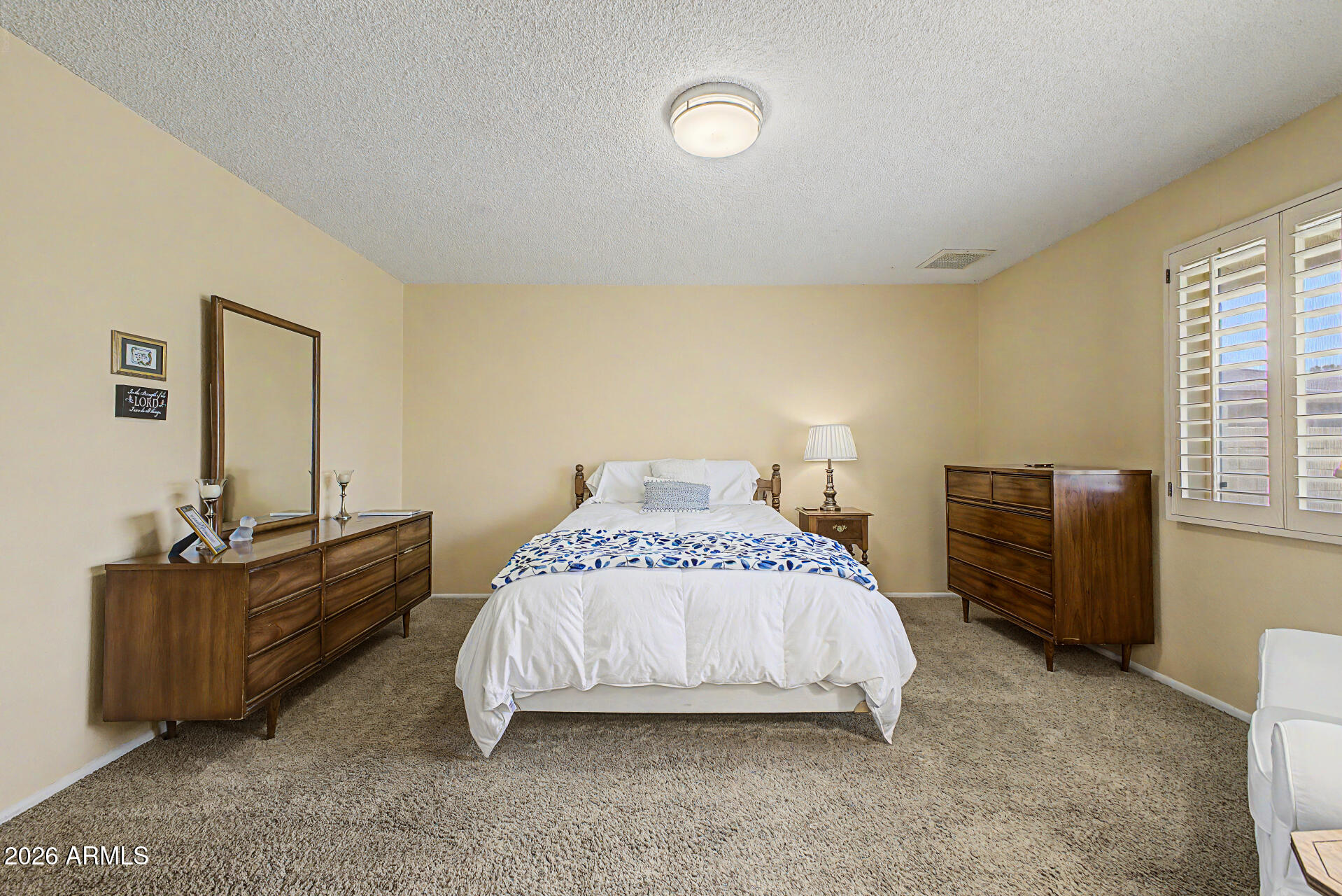 1327 W STOTTLER Drive