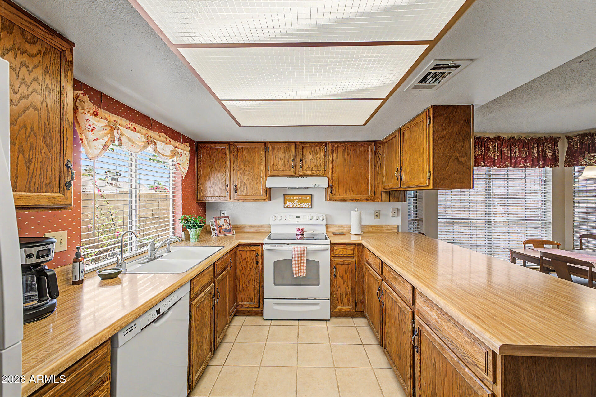 1327 W STOTTLER Drive