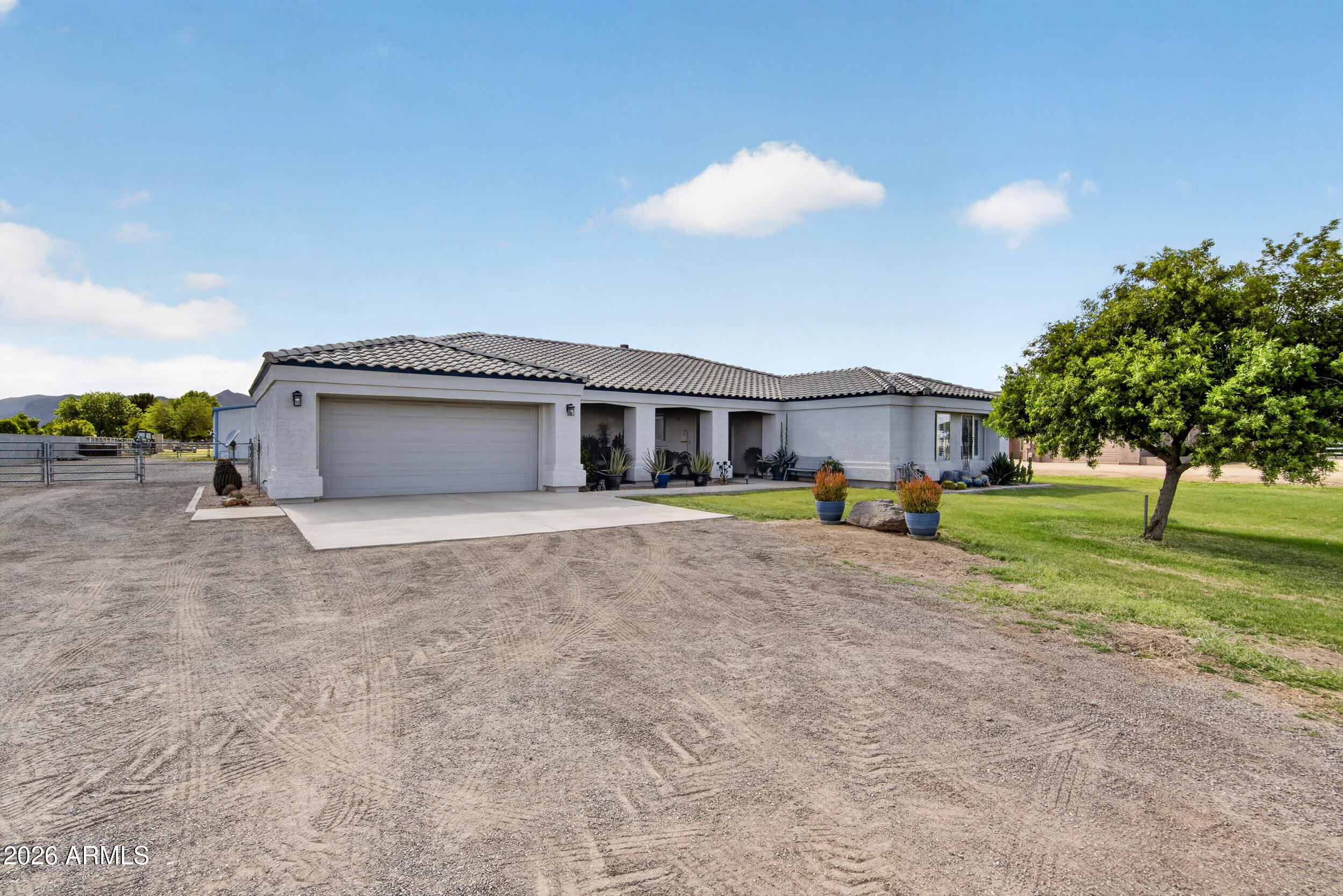 6832 N CITRUS Road