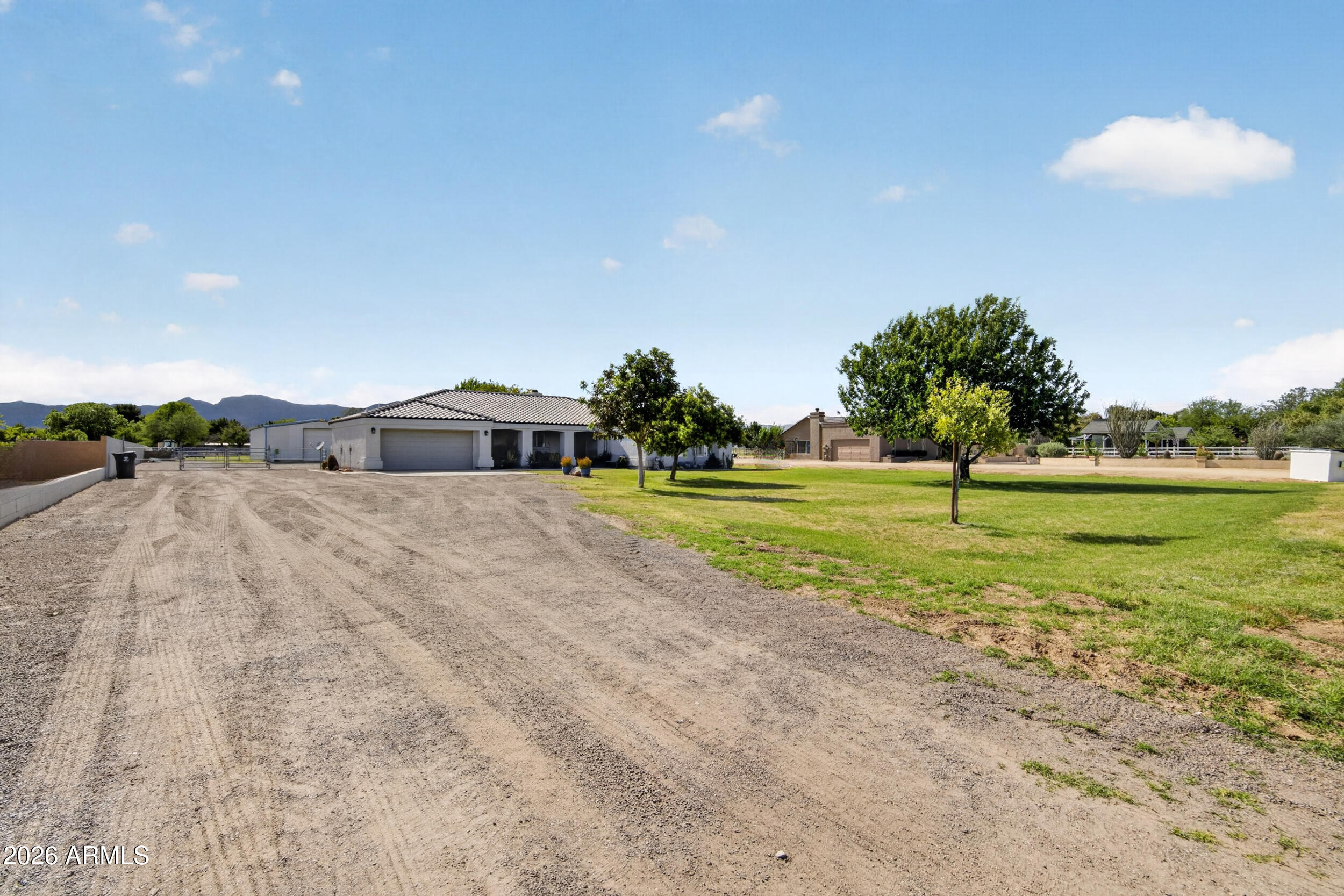 6832 N CITRUS Road