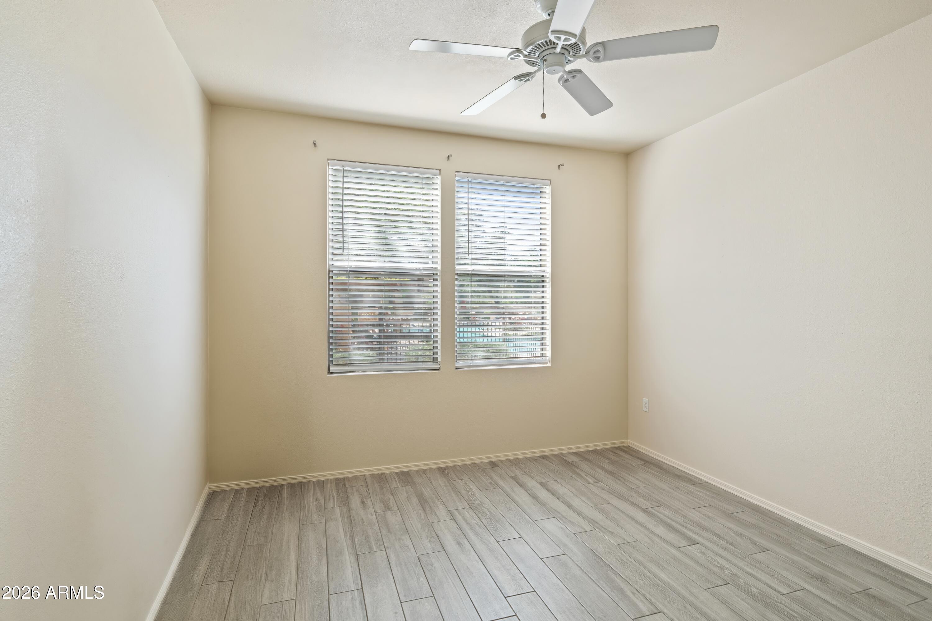 20100 N 78TH Place 1110