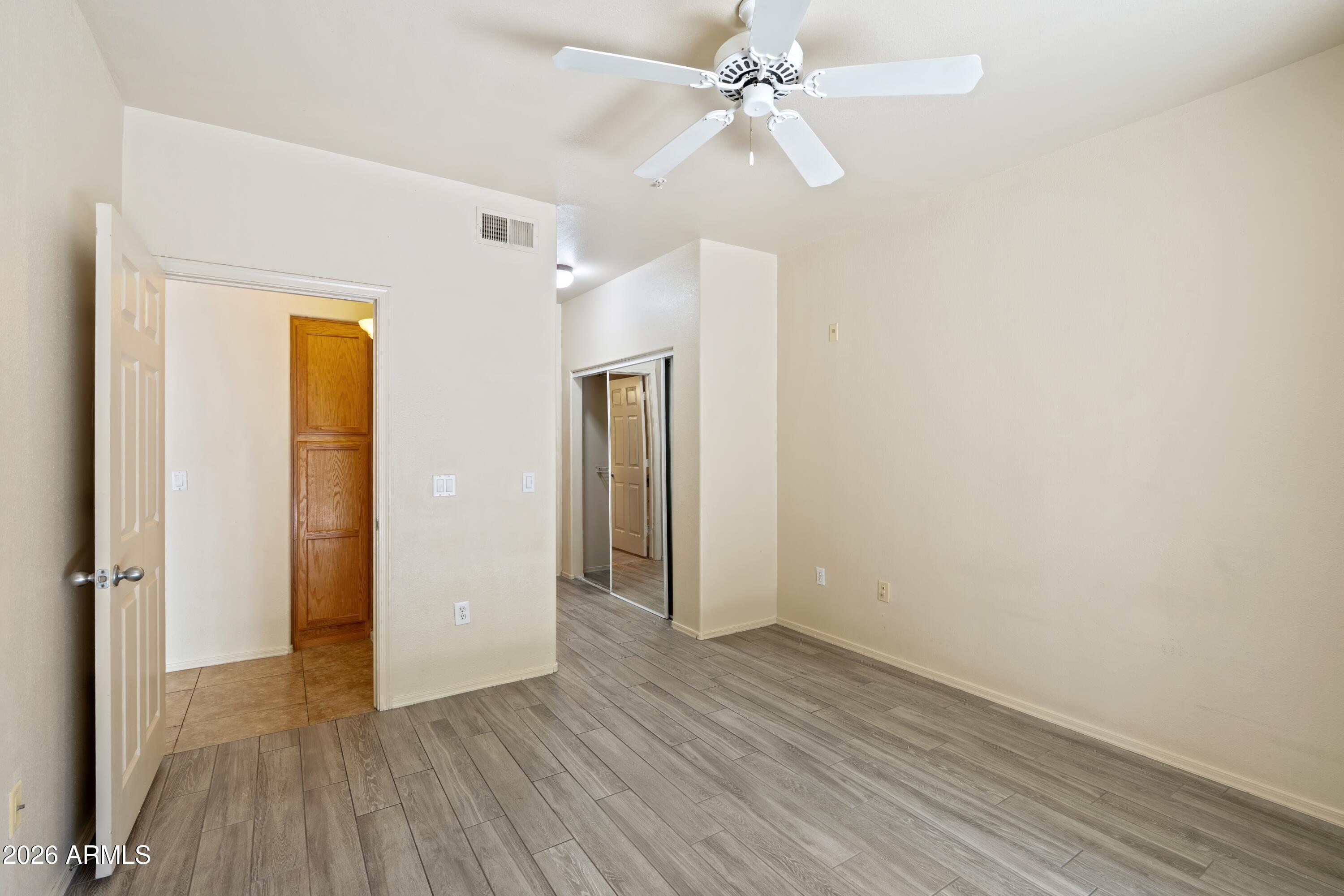 20100 N 78TH Place 1110