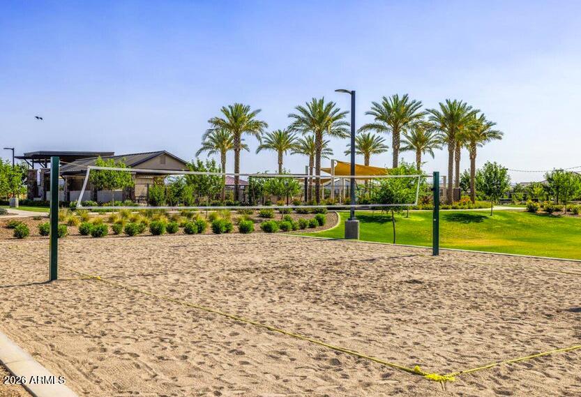 3297 E LUNA Drive