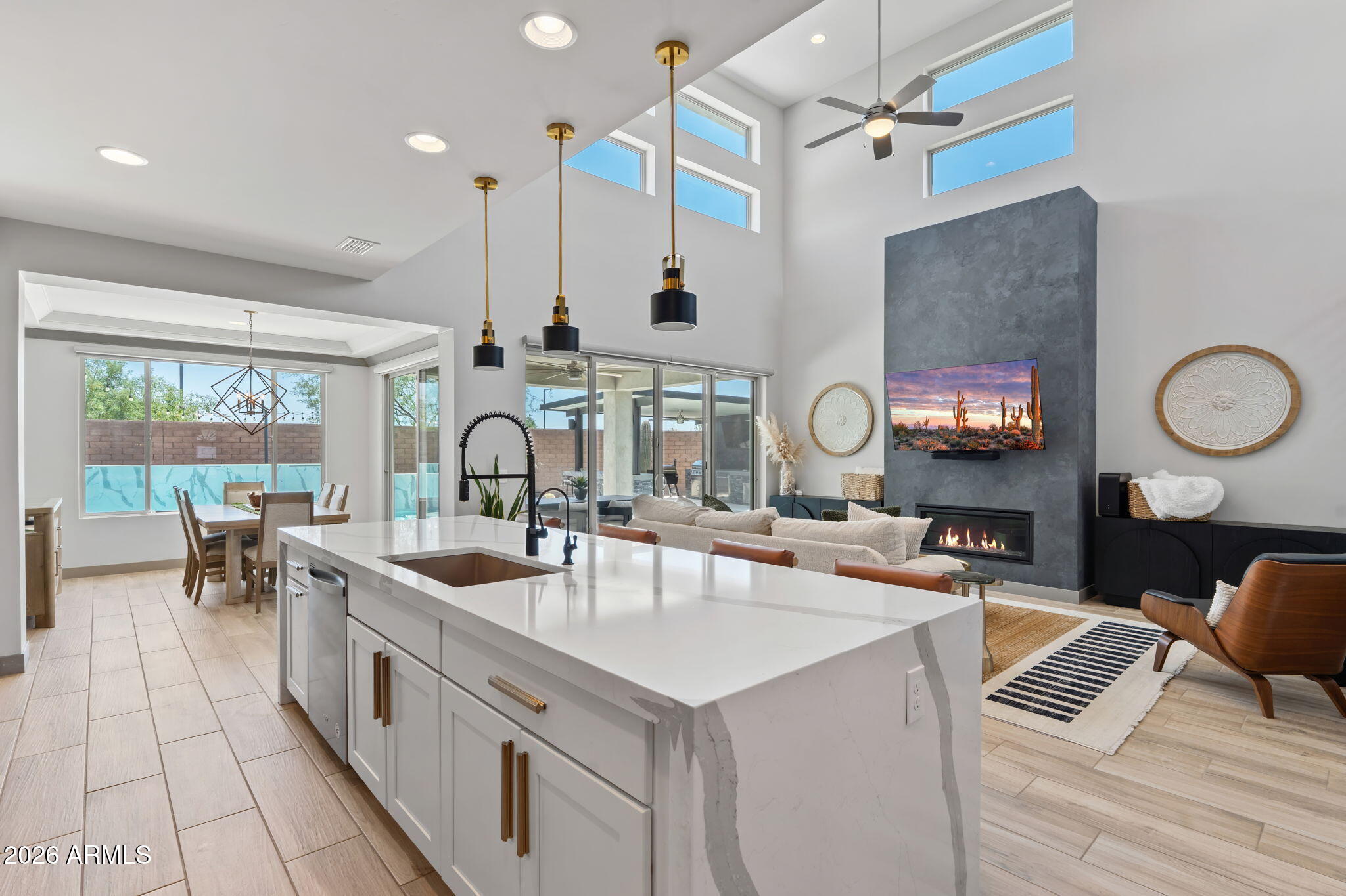 3429 E TINA Drive