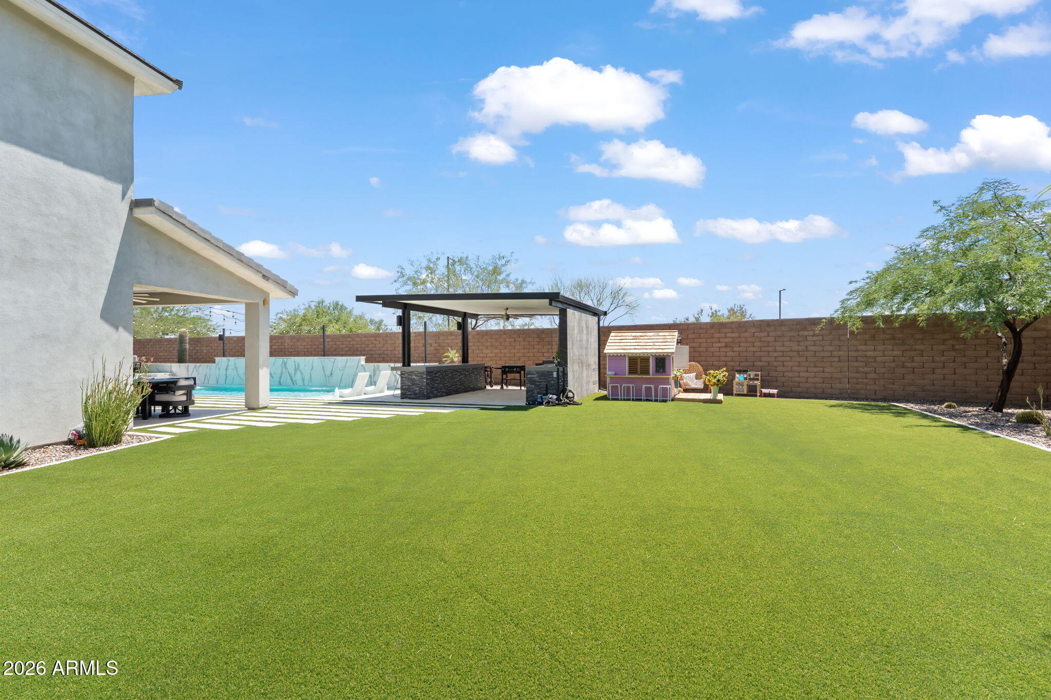 3429 E TINA Drive