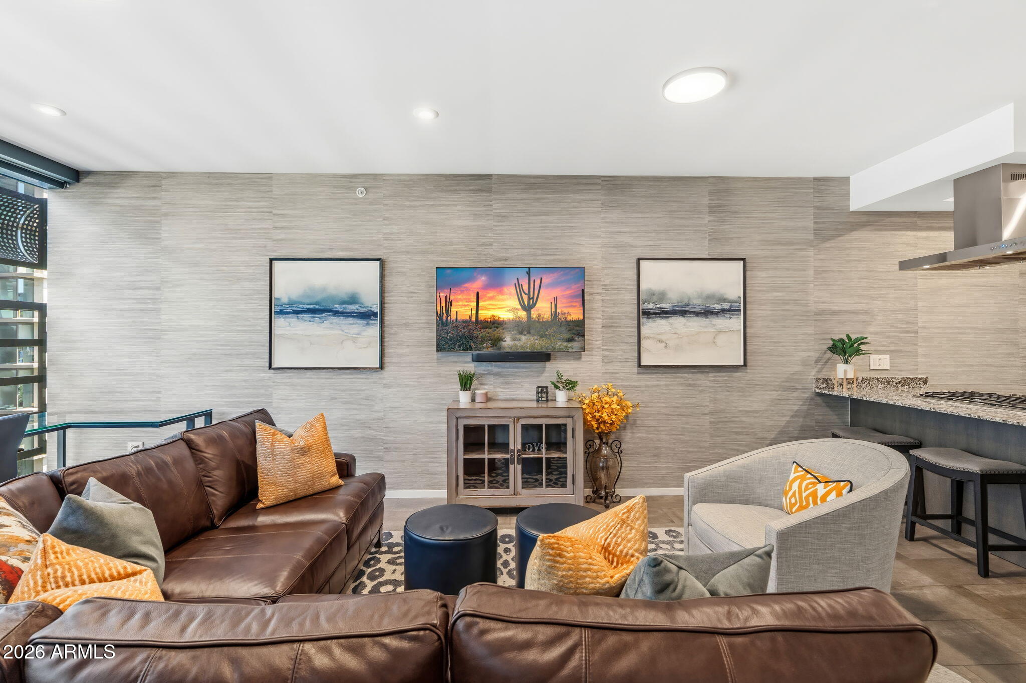 7120 E KIERLAND Boulevard 819