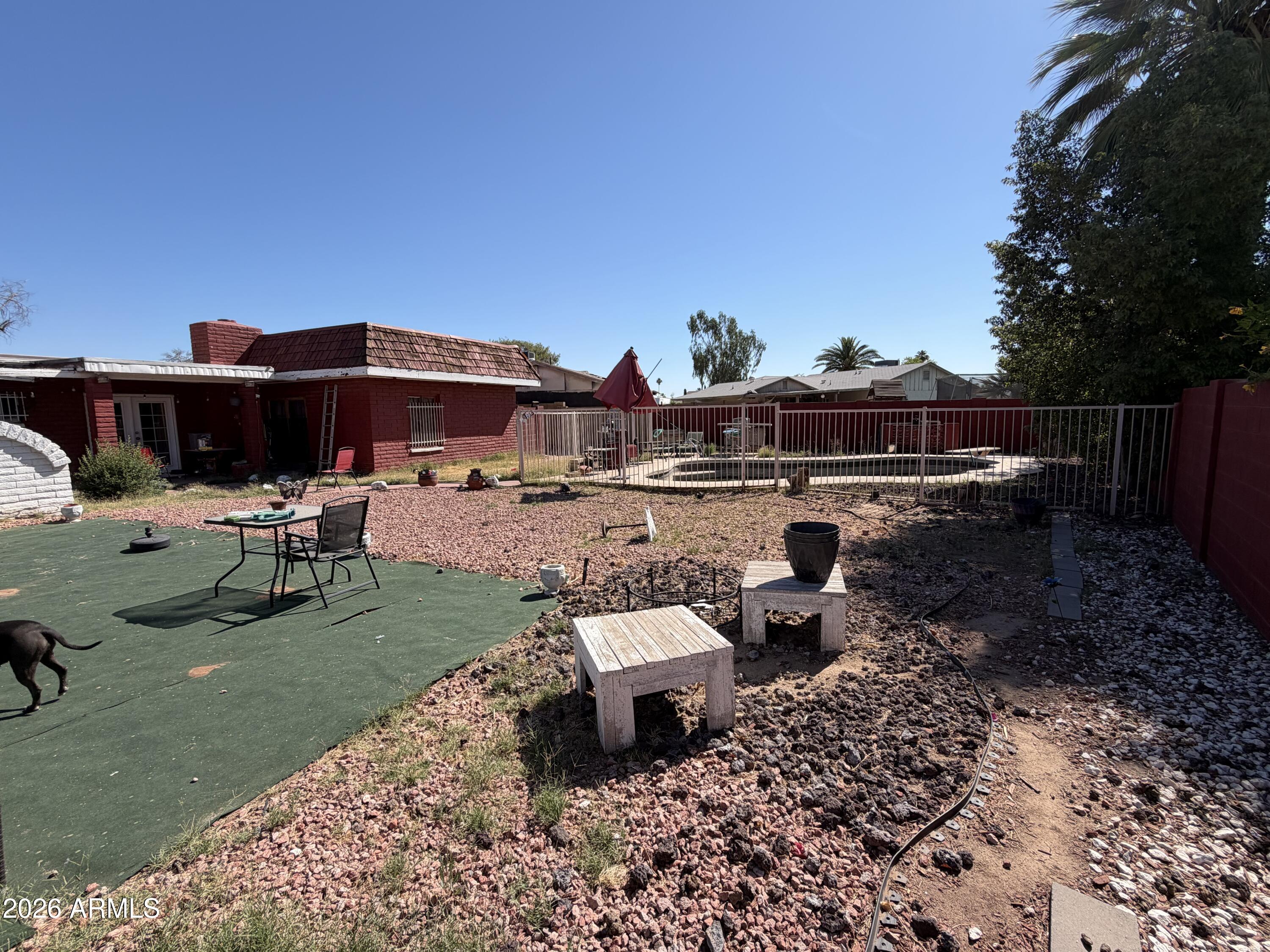 6411 W VERDE Lane