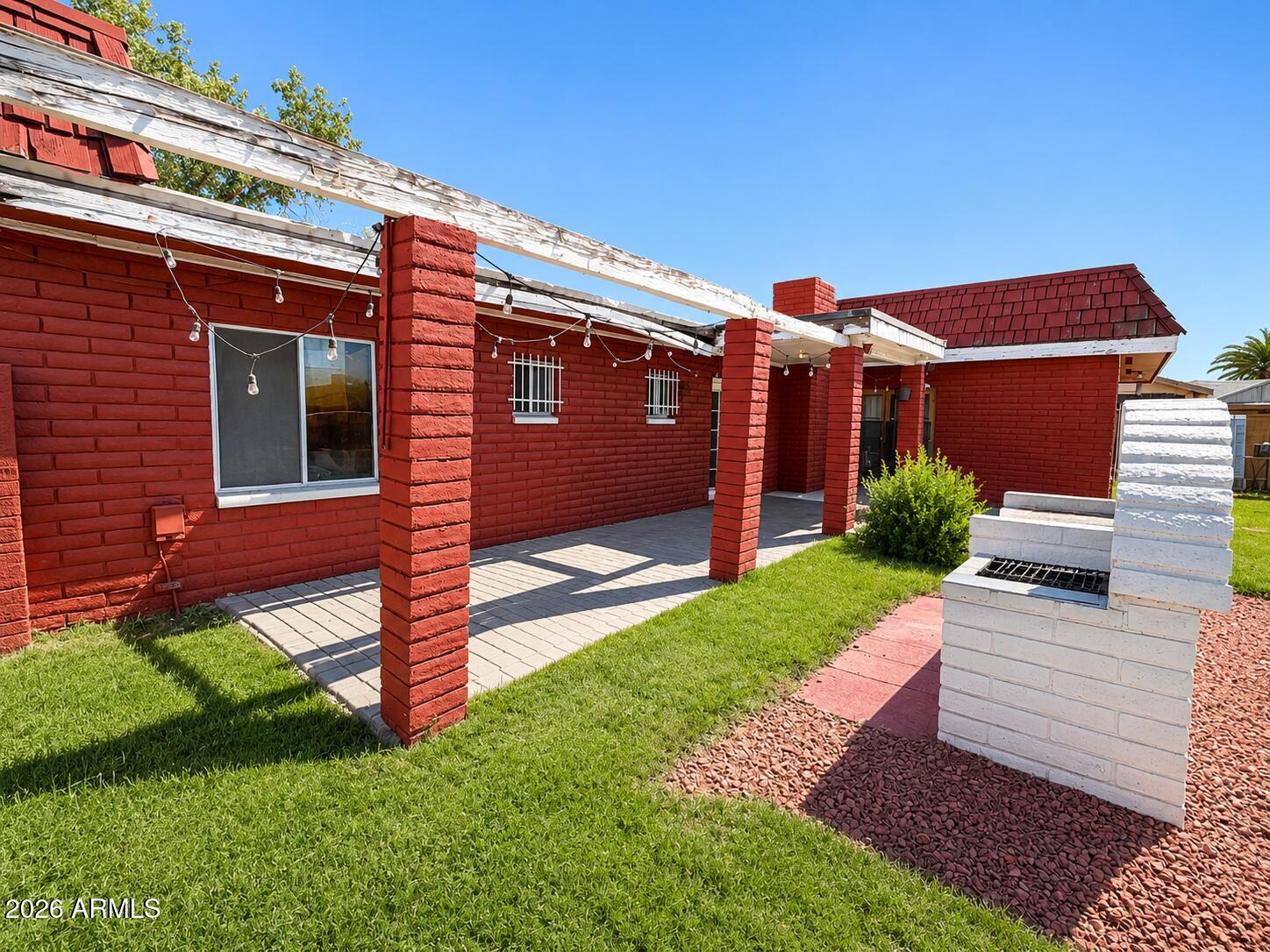 6411 W VERDE Lane