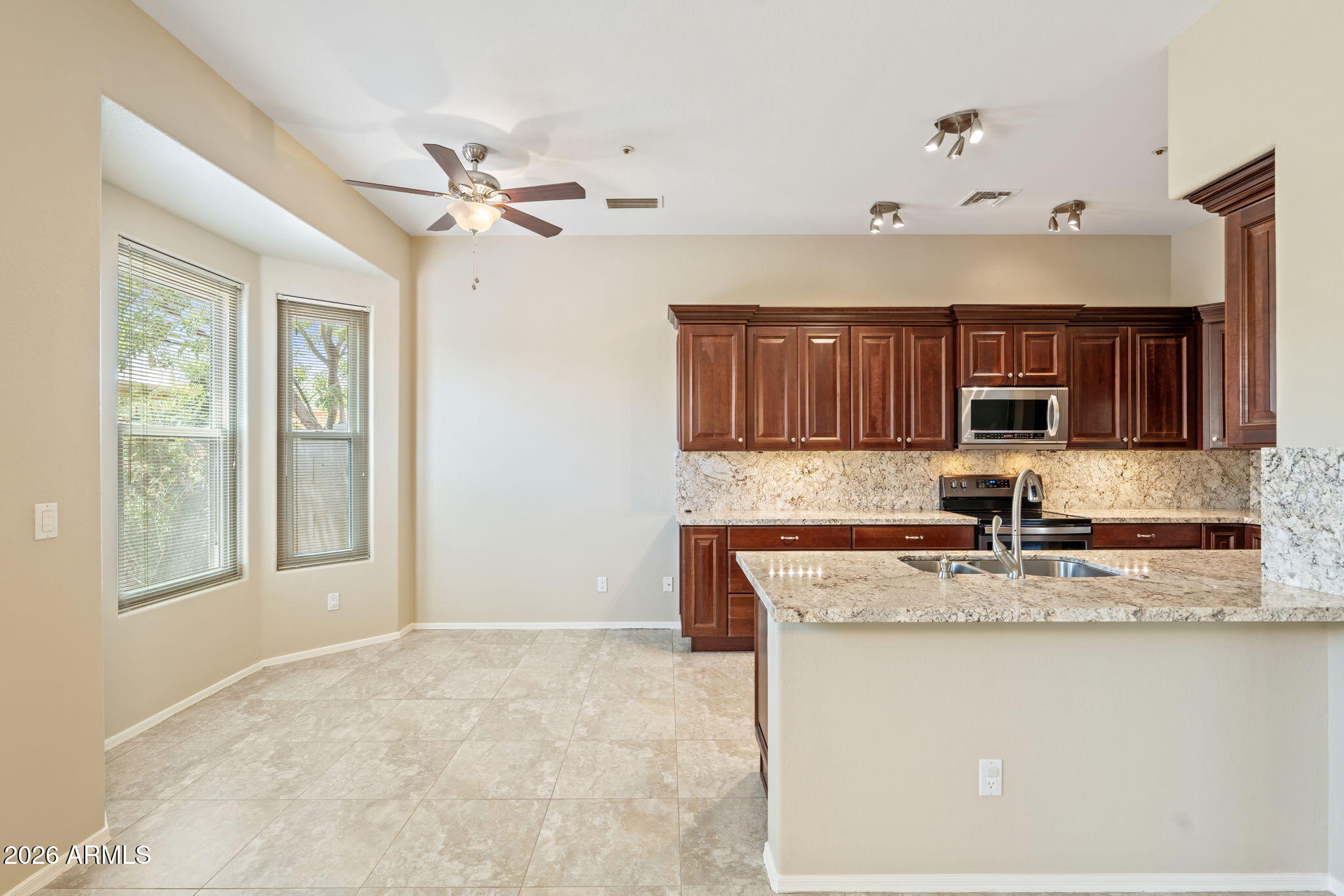9343 E WINDROSE Drive