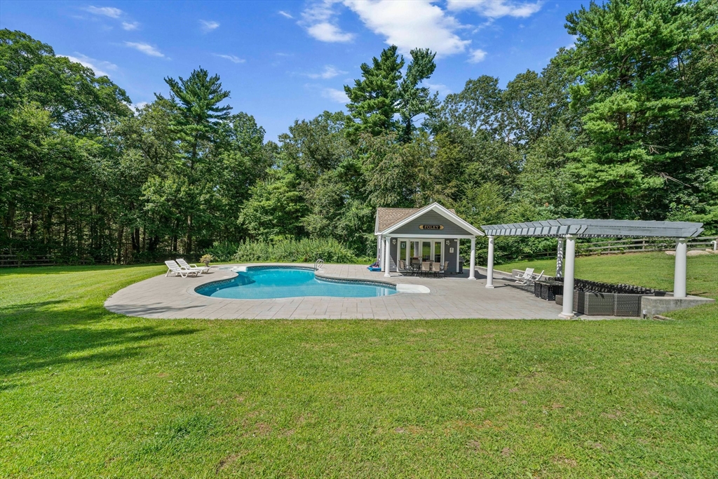 96 Deborah Rd