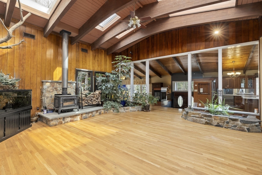 96 Deborah Rd