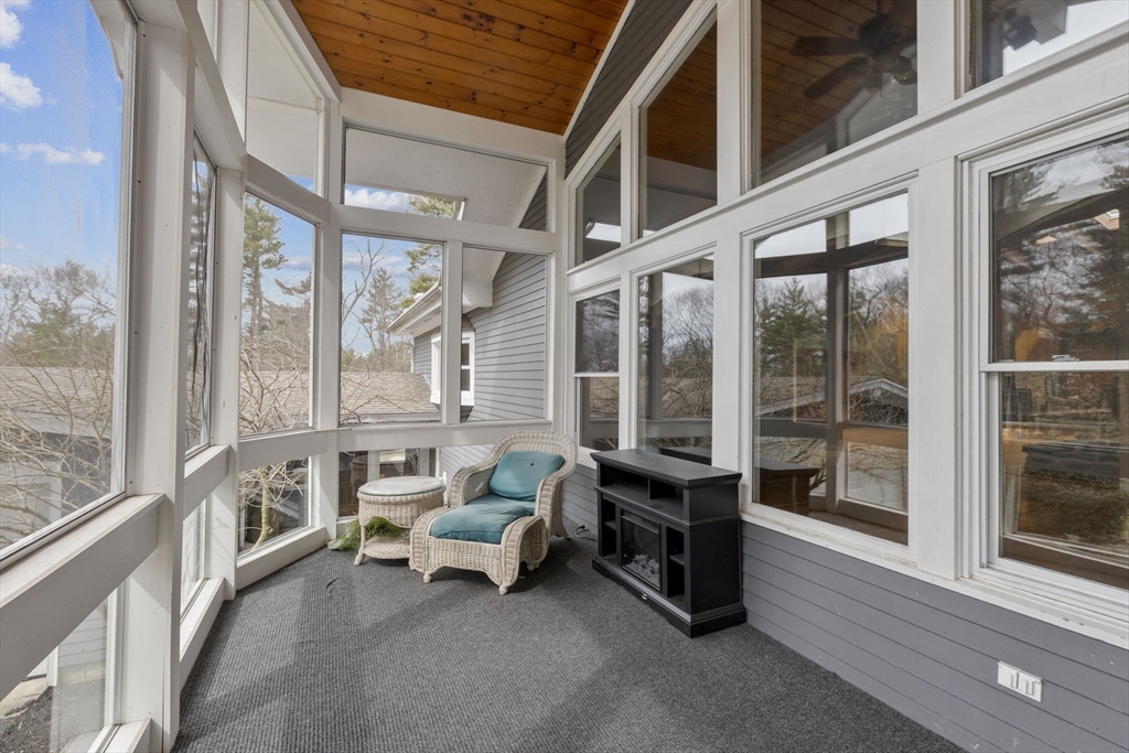 96 Deborah Rd