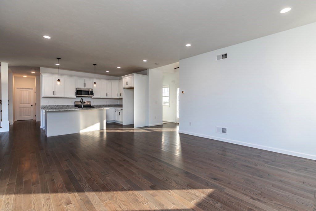 93 Pratt Avenue Lot 104