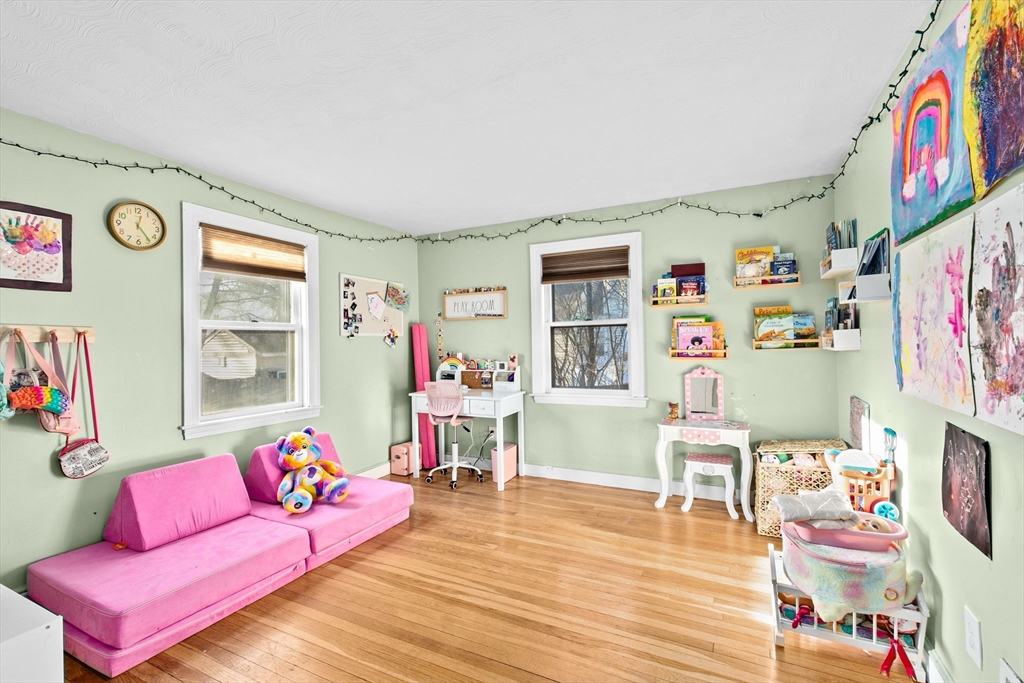 63 Durbeck Rd