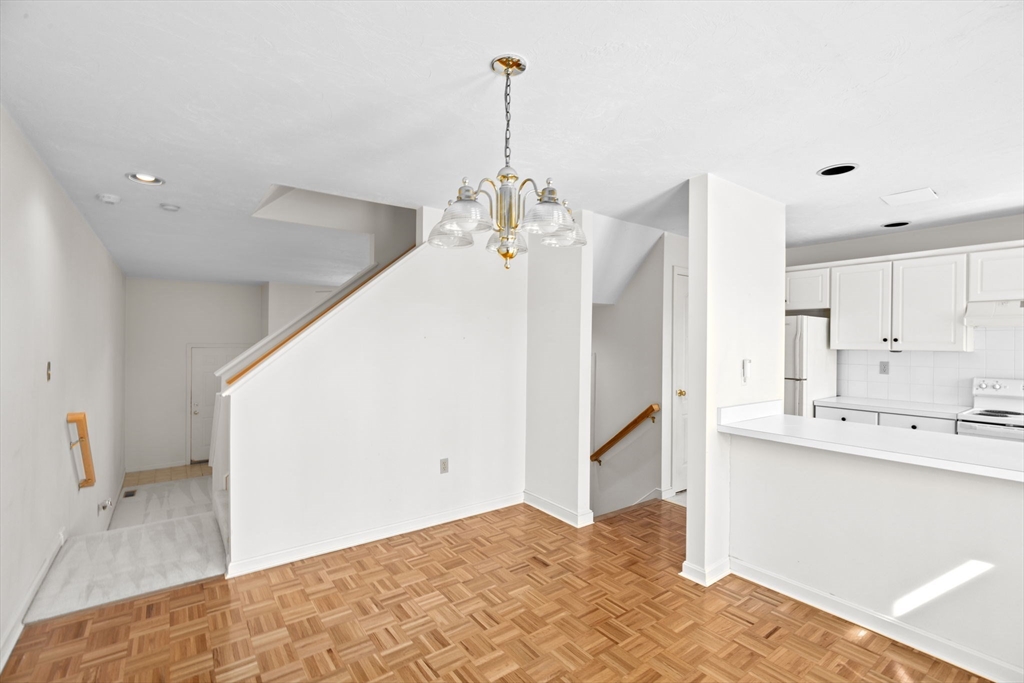 501 Auburn St # 505