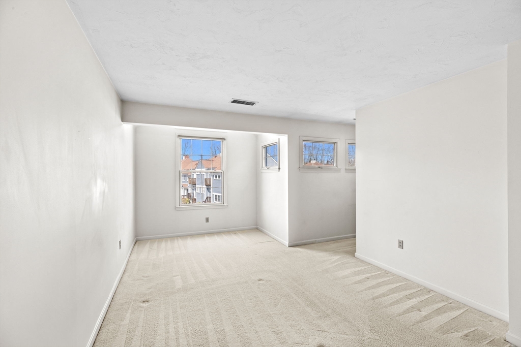 501 Auburn St # 505