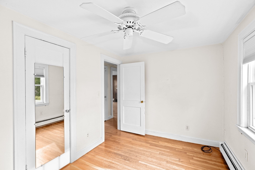17 Blake Rd