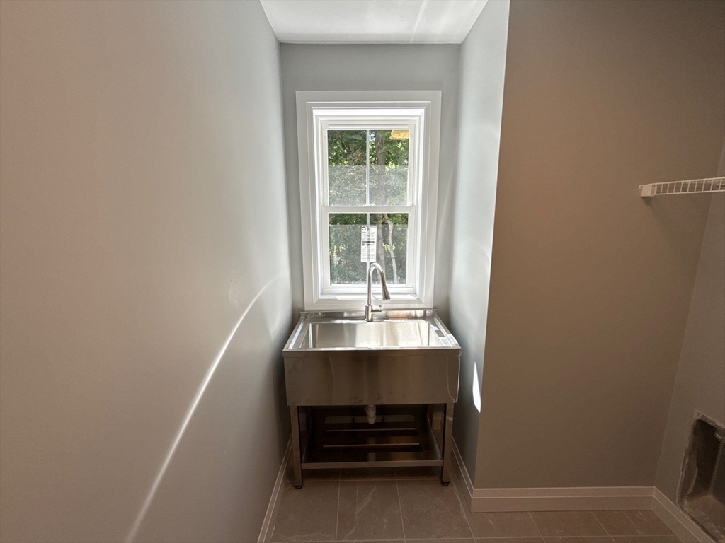 14 Earle Stewart Ln