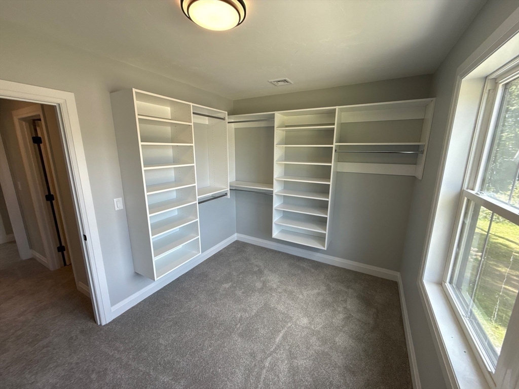 14 Earle Stewart Ln