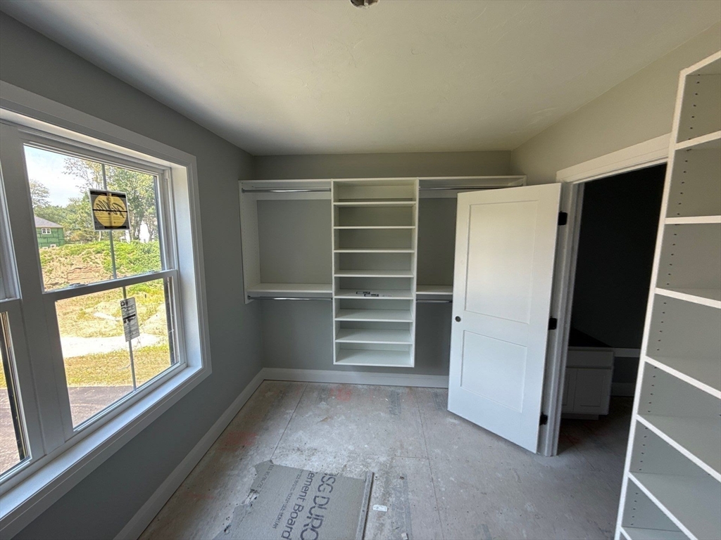 14 Earle Stewart Ln