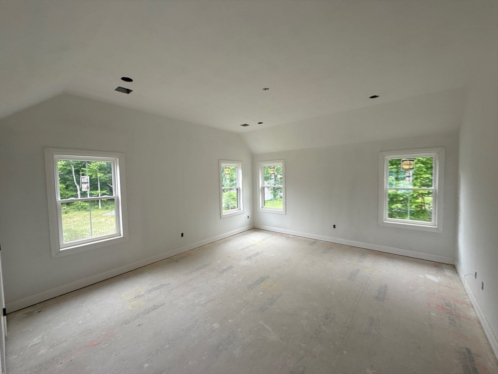 14 Earle Stewart Ln