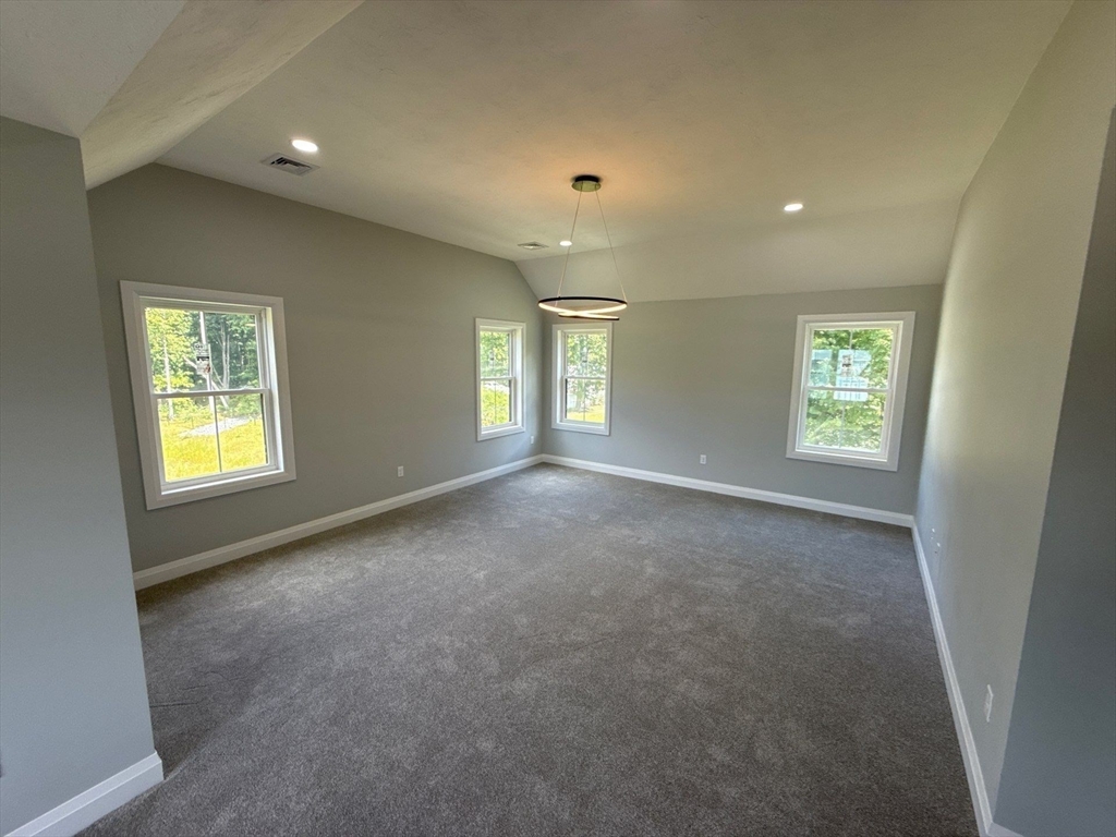 14 Earle Stewart Ln